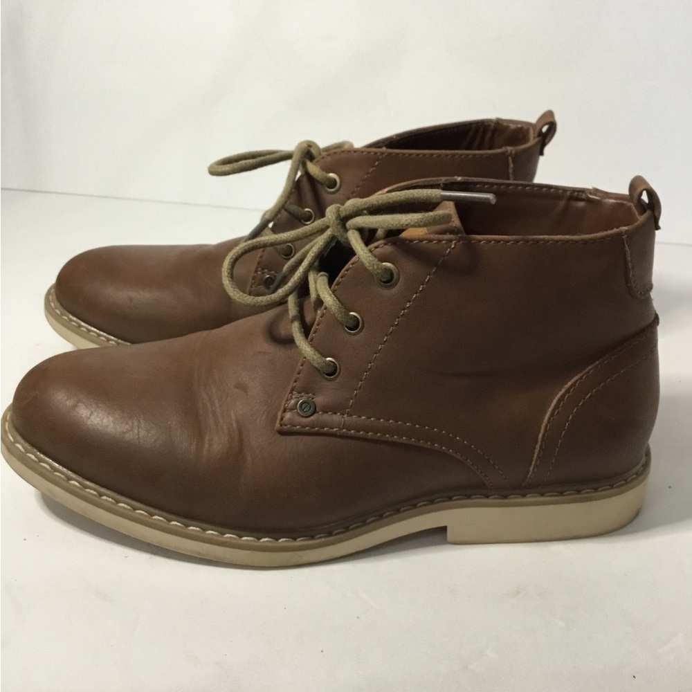 Ashton Hayes Boys Faux Leather Boots Sz 4 EUC